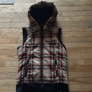 Burton vest